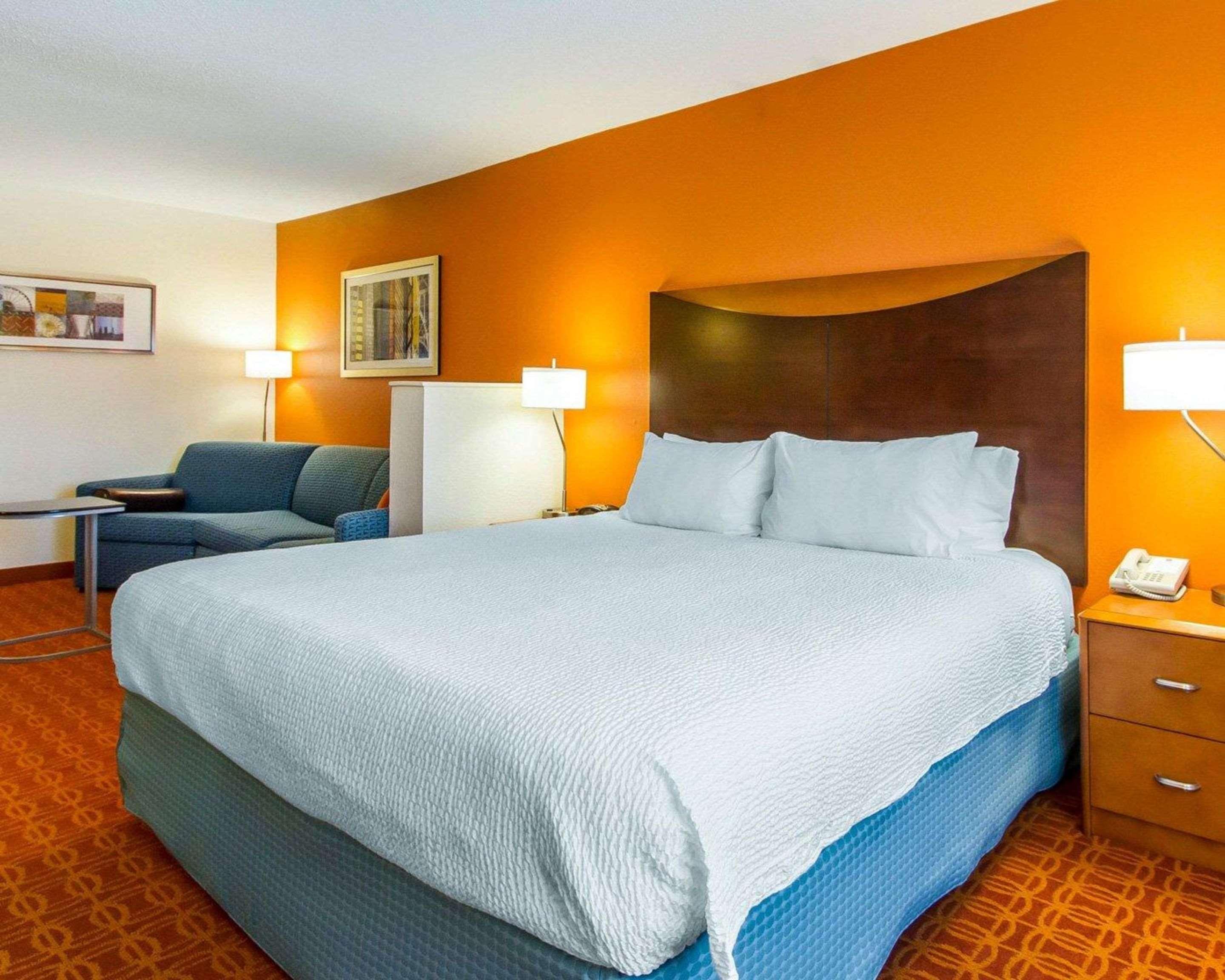 Quality Inn & Suites Keokuk North Zewnętrze zdjęcie
