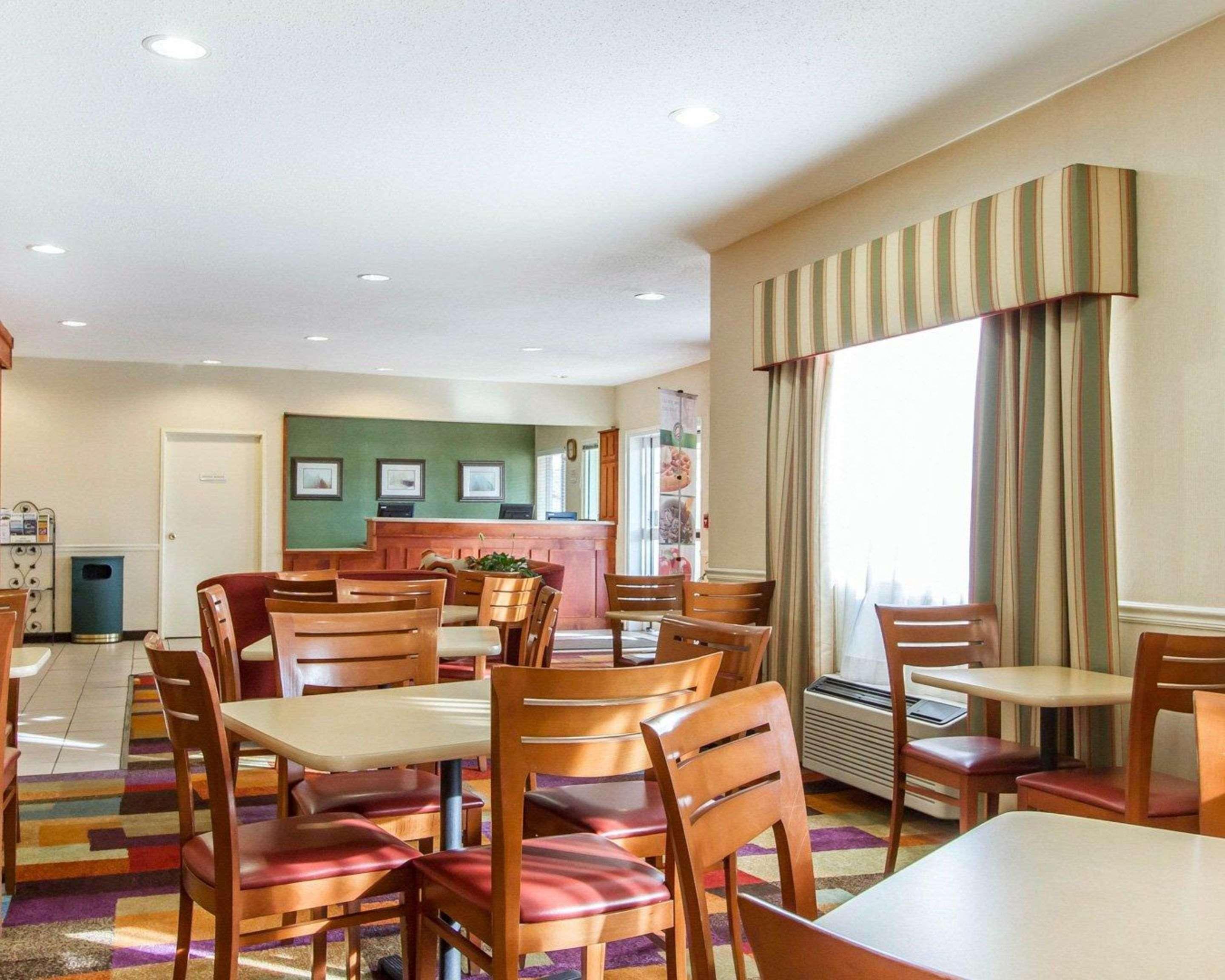 Quality Inn & Suites Keokuk North Zewnętrze zdjęcie